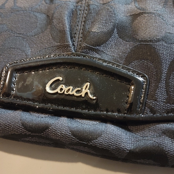 Black Coach Clutch/Wristlet - Picture 4 of 8